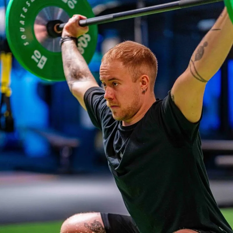 Mobiliser din trening: Forståelse av overhead squat mobilitet Mobiliser din træning: Forståelse af overhead squat mobilitet